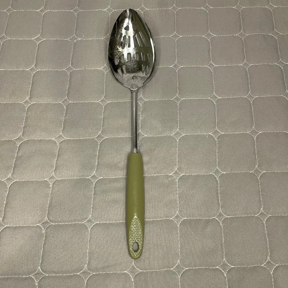 EKCO Vintage Slotted Spoon Chromium Plated Avocado‎ Green Plastic Handle USA